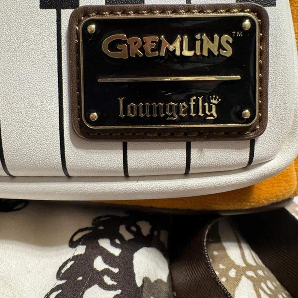 Gremlins Movie “Gizmo" Loungefly Backpack - Picture 2 of 9